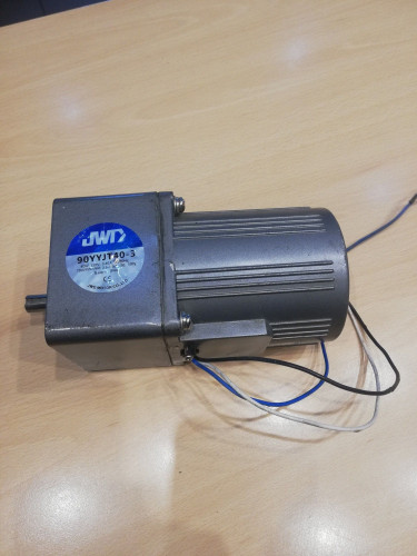 Motoreduktor 40 W 90K